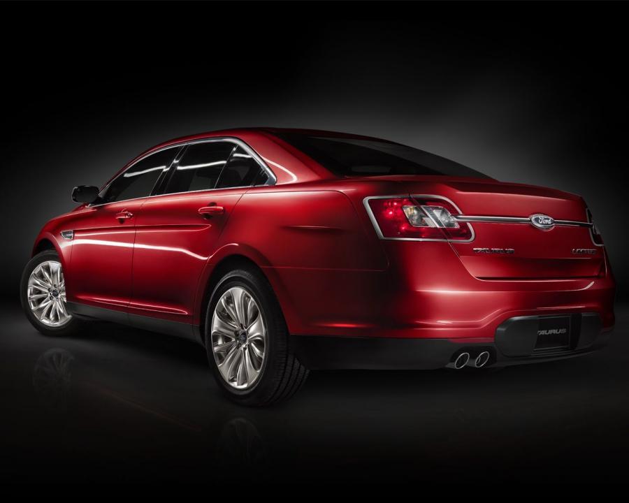  Ford Taurus 2010 года  (фото 85 из 161)